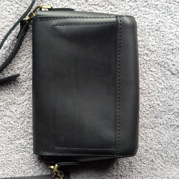 Portland Leather Mini Metro Crossbody In Smooth Black - Picture 4 of 12